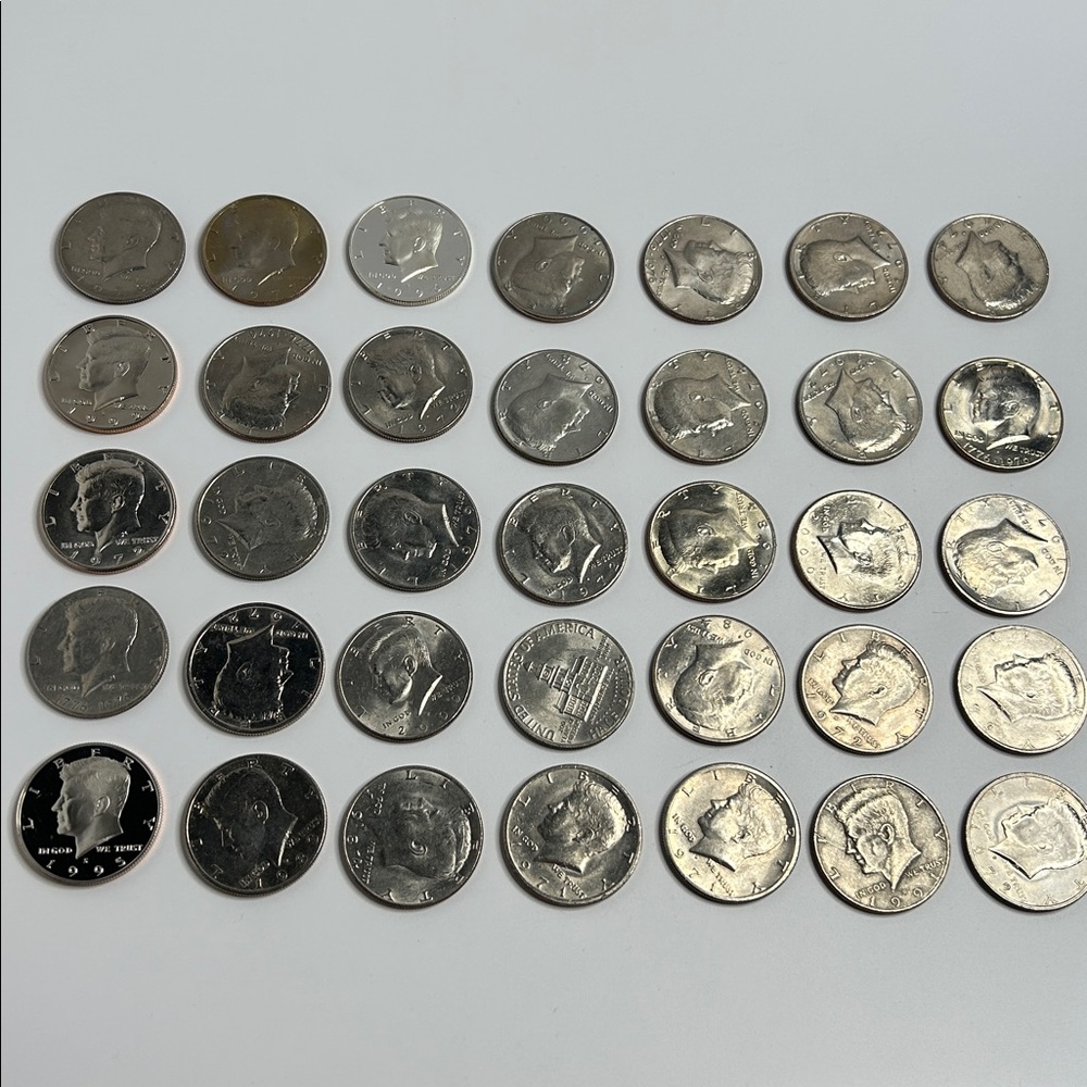 Large Estate Sale Kennedy Half Dollars Coin Lot Face Value $17.5 Coin Collection